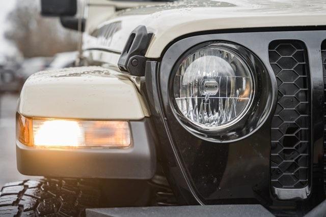 used 2022 Jeep Gladiator car, priced at $26,500