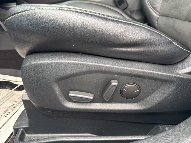 used 2020 Ford Edge car, priced at $18,500