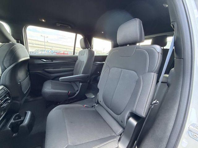 new 2026 Jeep Grand Cherokee L car, priced at $37,495