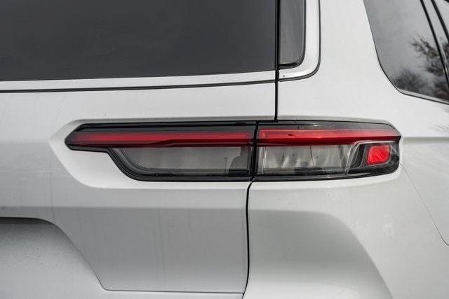 new 2025 Jeep Grand Cherokee L car, priced at $34,495