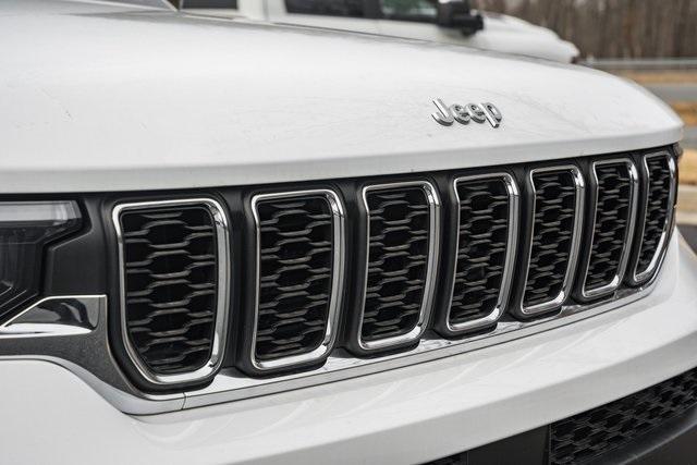 new 2025 Jeep Grand Cherokee L car, priced at $34,495