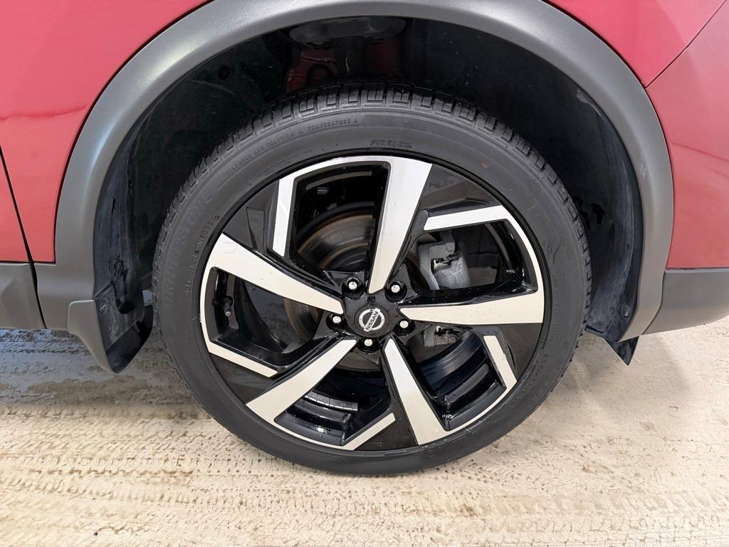 used 2022 Nissan Rogue Sport car, priced at $19,995