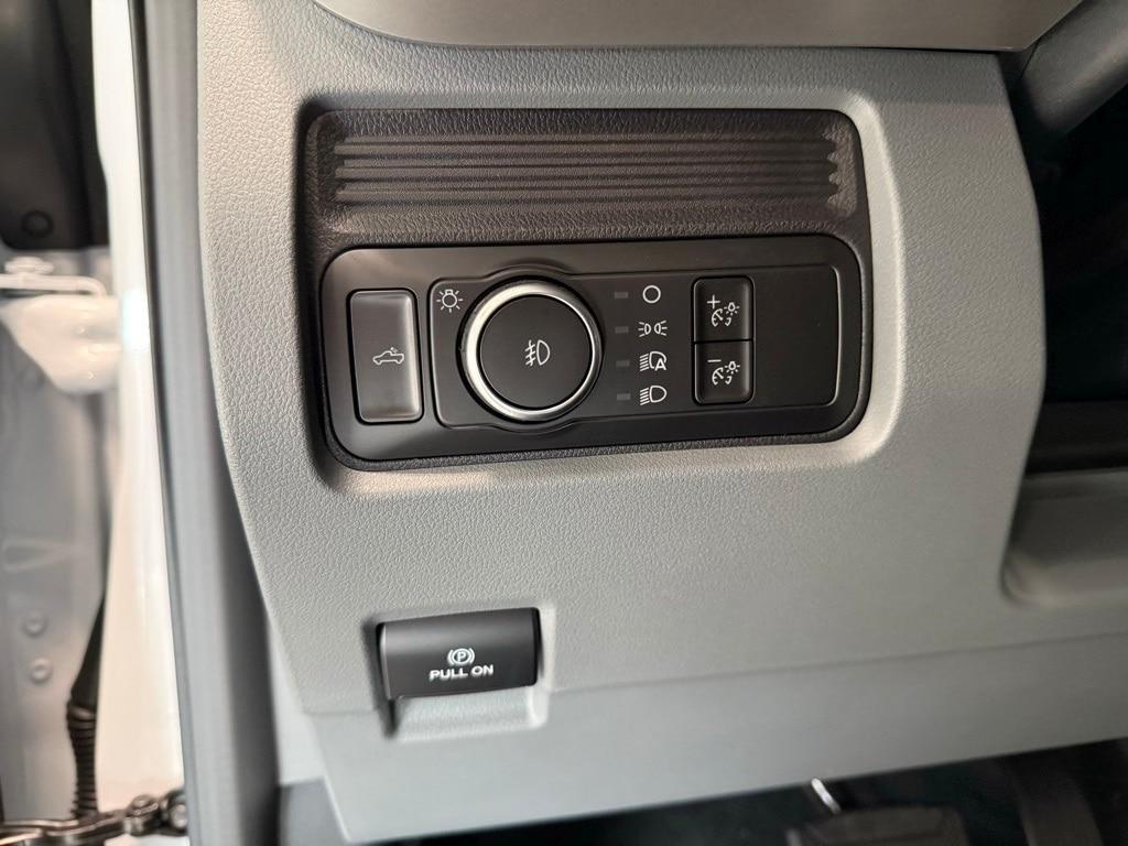 new 2026 Ford F-350 car, priced at $65,158