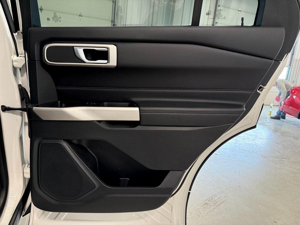 used 2022 Ford Explorer car, priced at $27,995