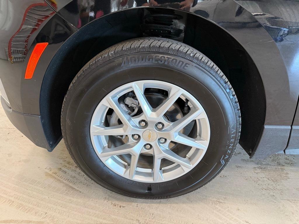 used 2024 Chevrolet Equinox car, priced at $23,995
