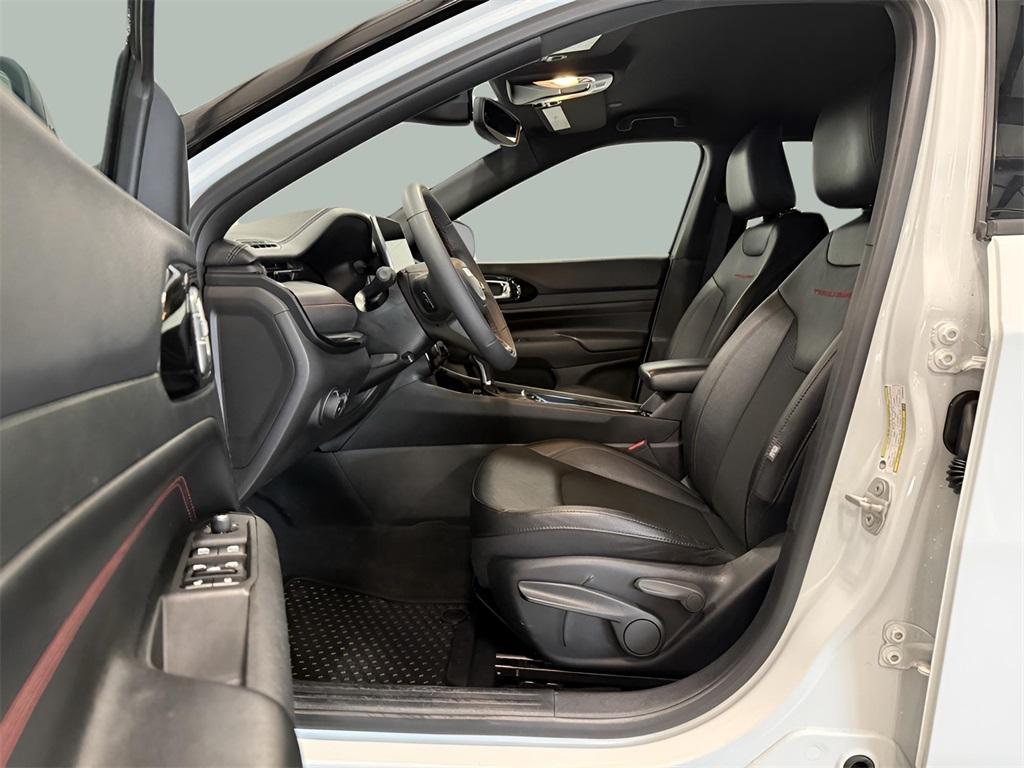 used 2024 Jeep Compass car, priced at $24,995