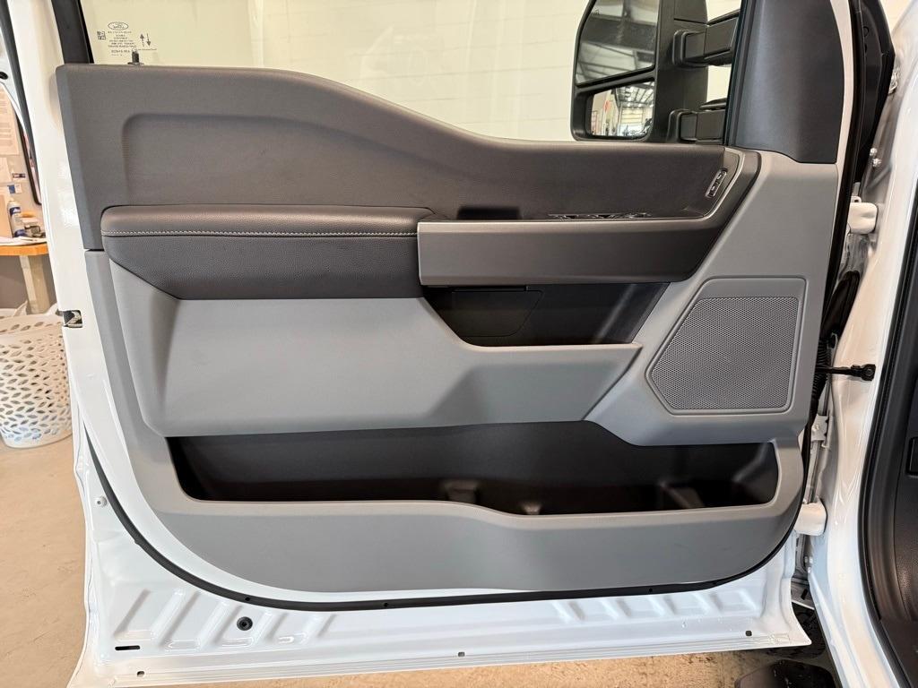 new 2026 Ford F-350 car, priced at $60,325