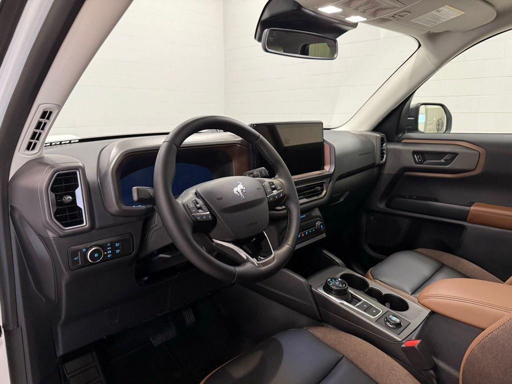 new 2025 Ford Bronco Sport car, priced at $36,953