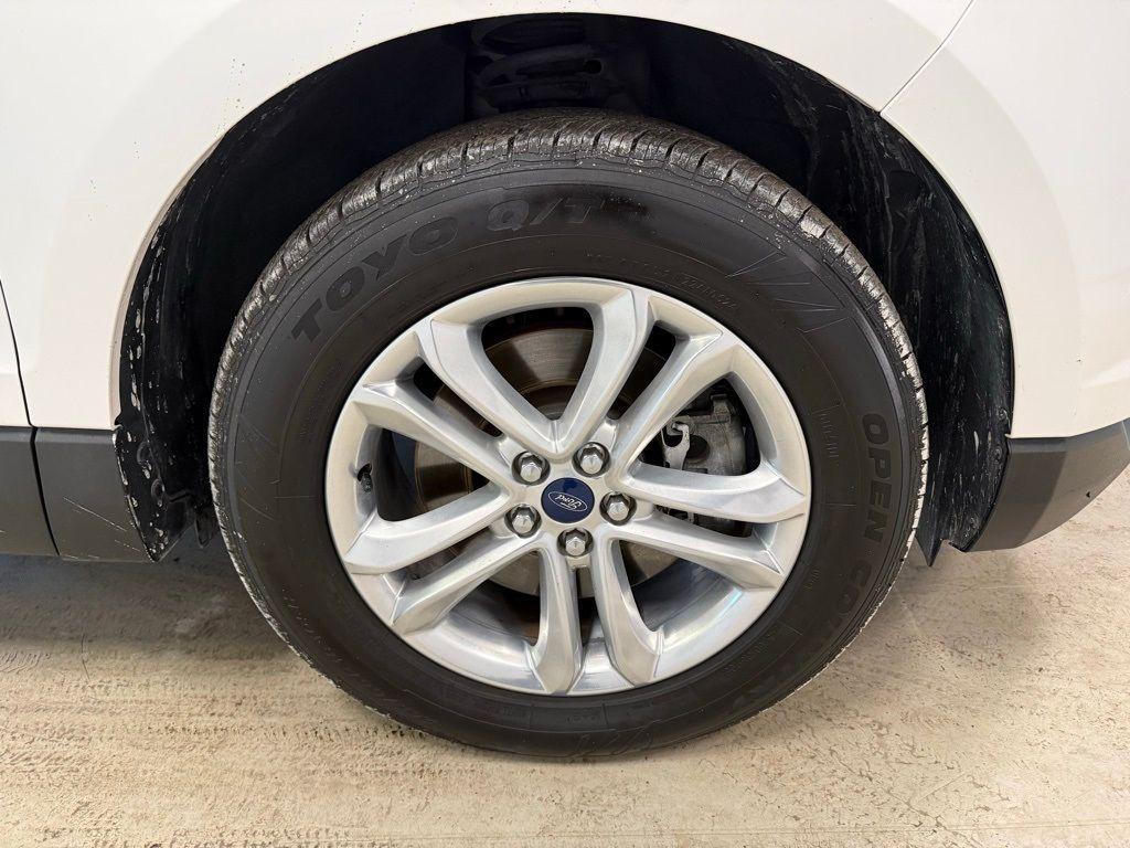 used 2018 Ford Edge car