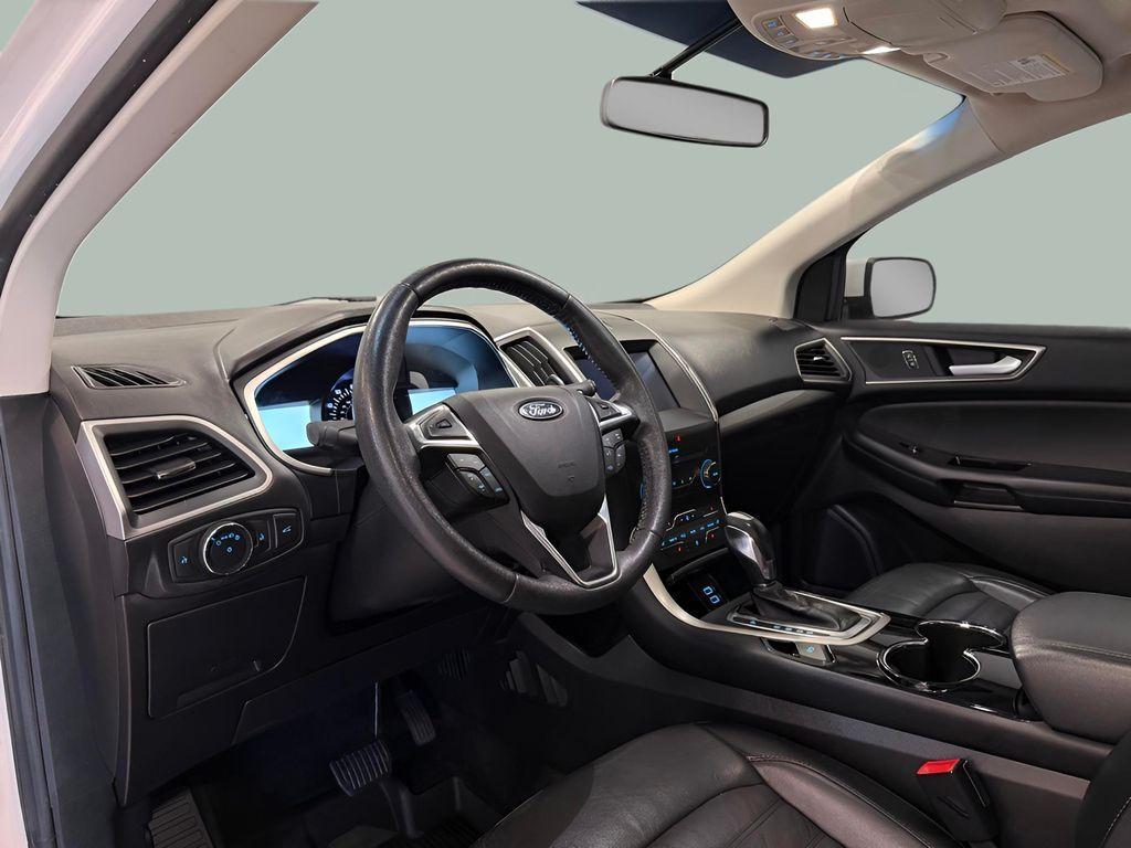 used 2018 Ford Edge car