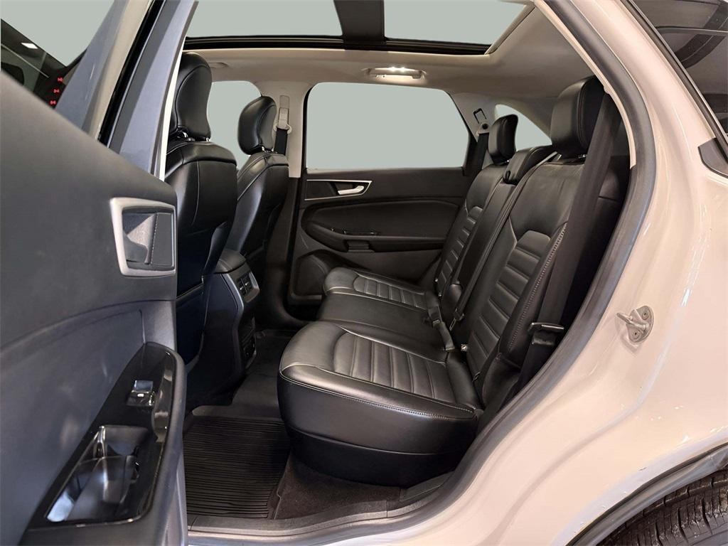 used 2018 Ford Edge car