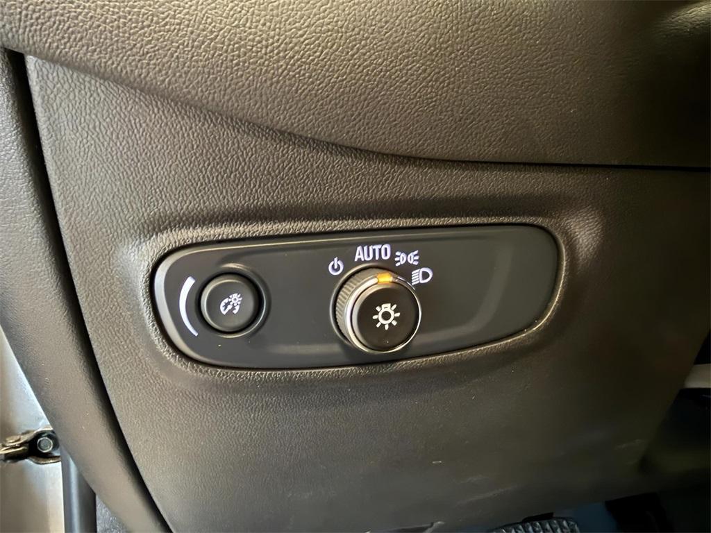 used 2024 Chevrolet Equinox car