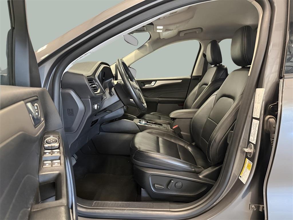 used 2022 Ford Escape car, priced at $20,995