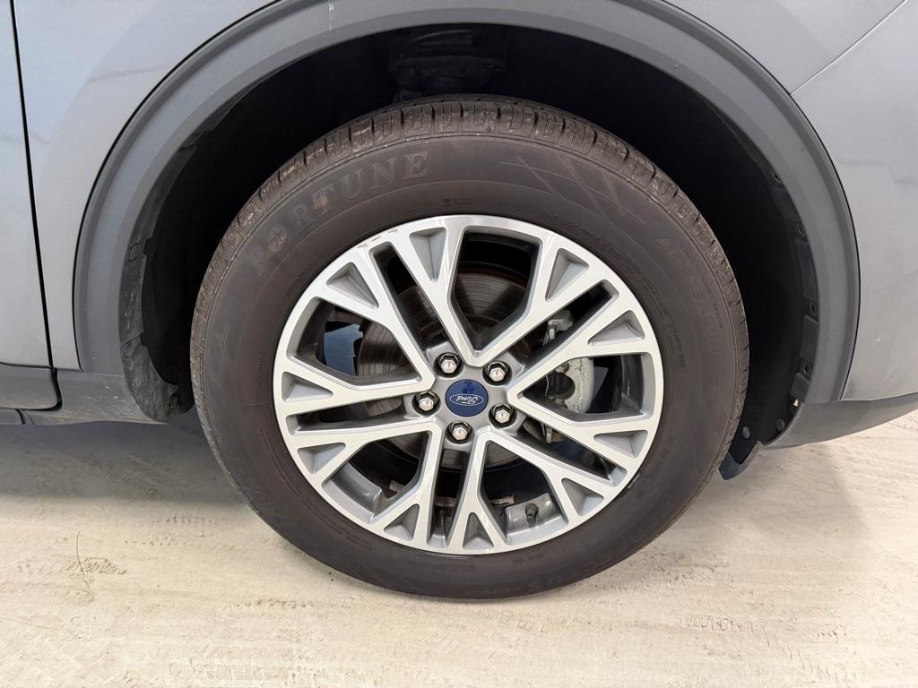used 2022 Ford Escape car, priced at $20,995
