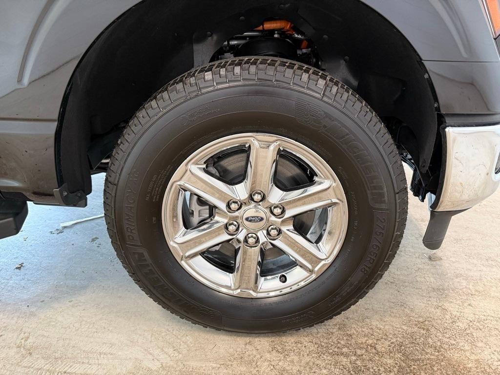 new 2025 Ford F-150 car, priced at $54,570