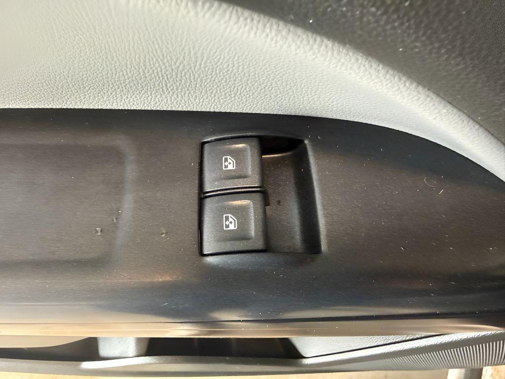 used 2015 Chevrolet Colorado car, priced at $8,275