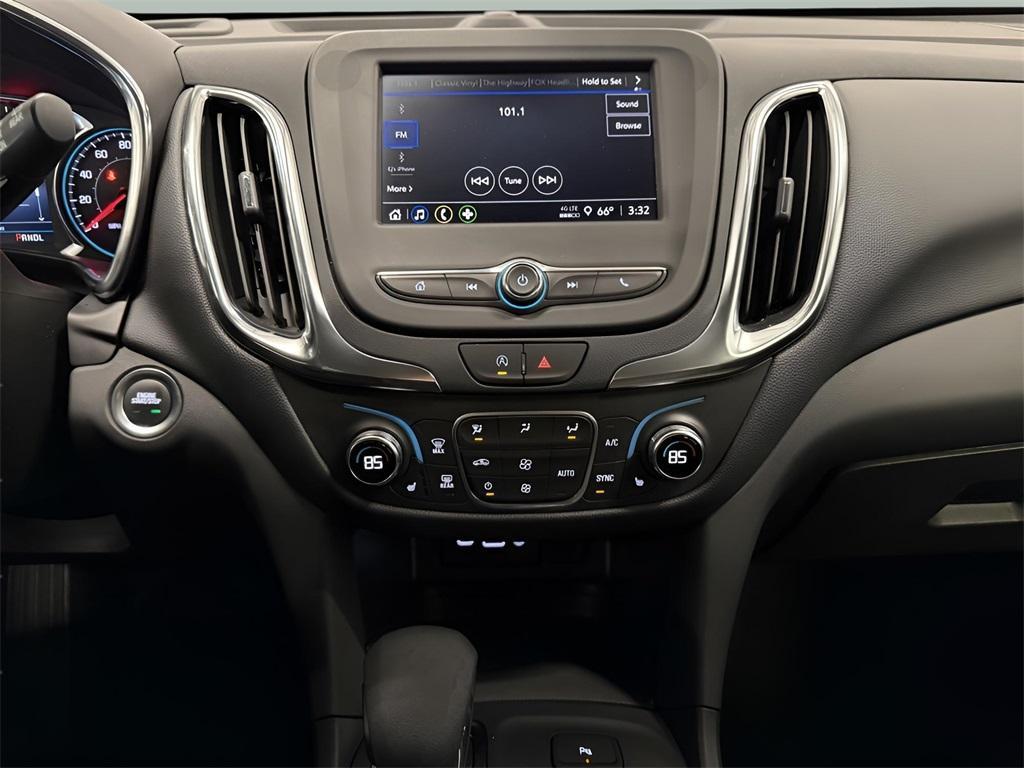 used 2024 Chevrolet Equinox car, priced at $21,995