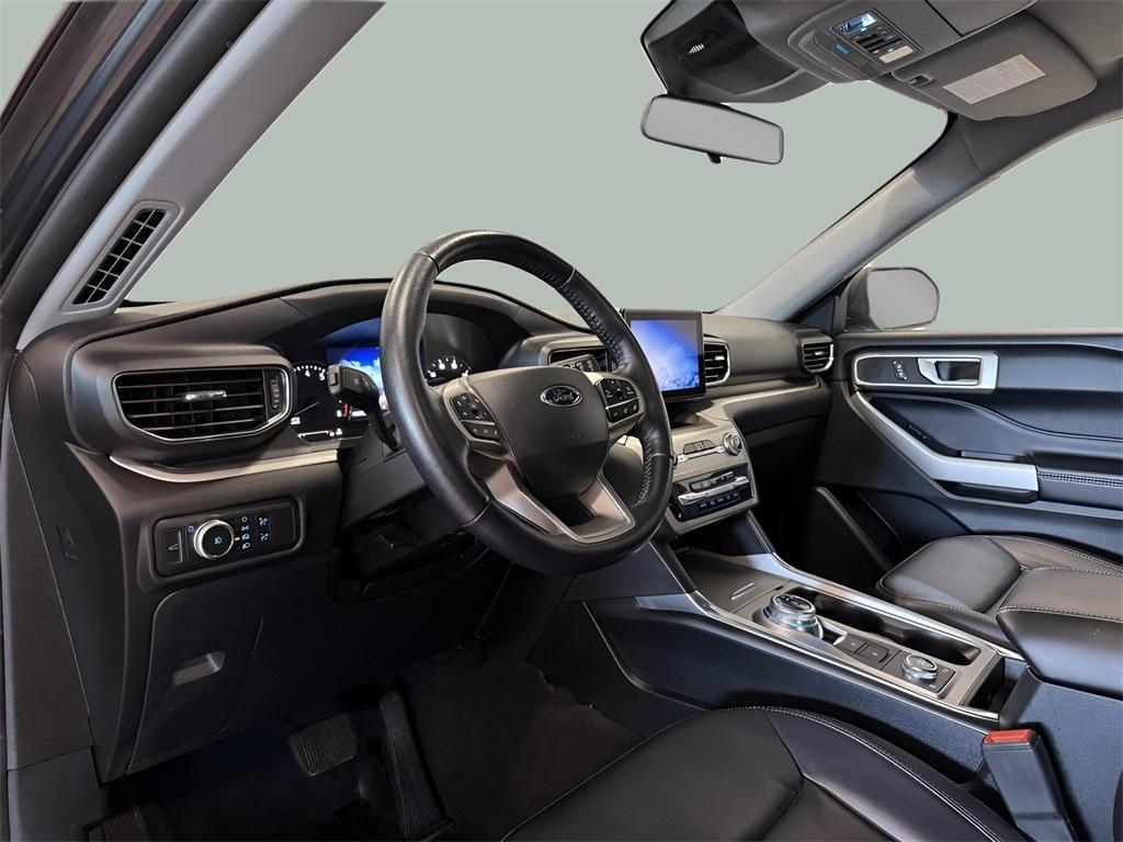 used 2022 Ford Explorer car, priced at $28,995
