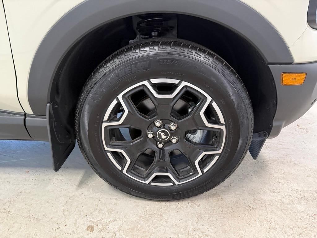 new 2025 Ford Bronco Sport car, priced at $36,694