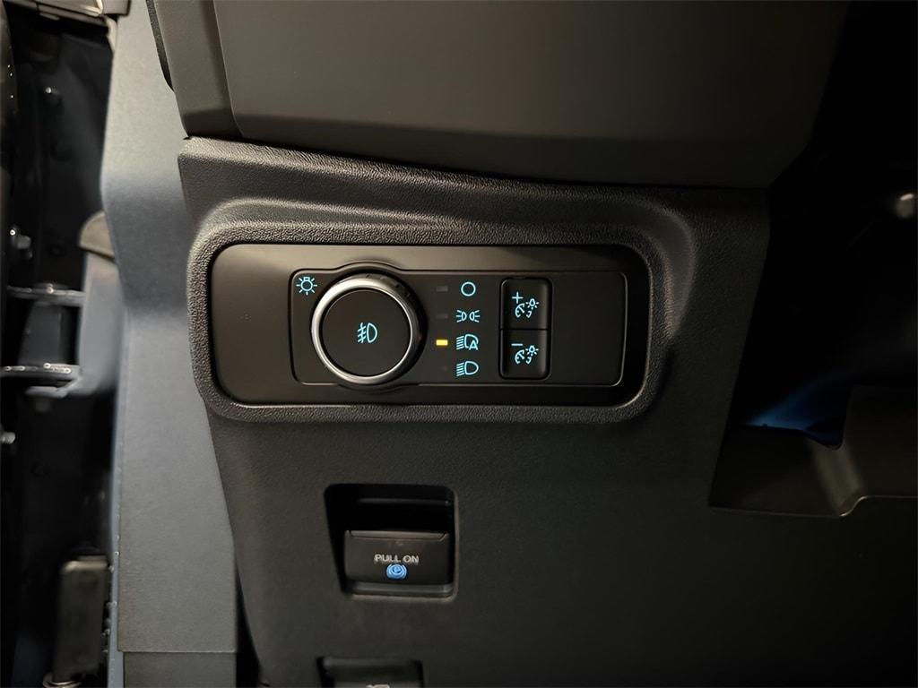 new 2025 Ford Bronco car, priced at $61,682