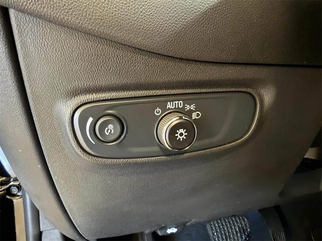 used 2024 Chevrolet Equinox car