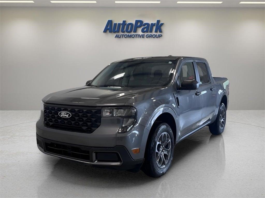 new 2025 Ford Maverick car, priced at $32,576