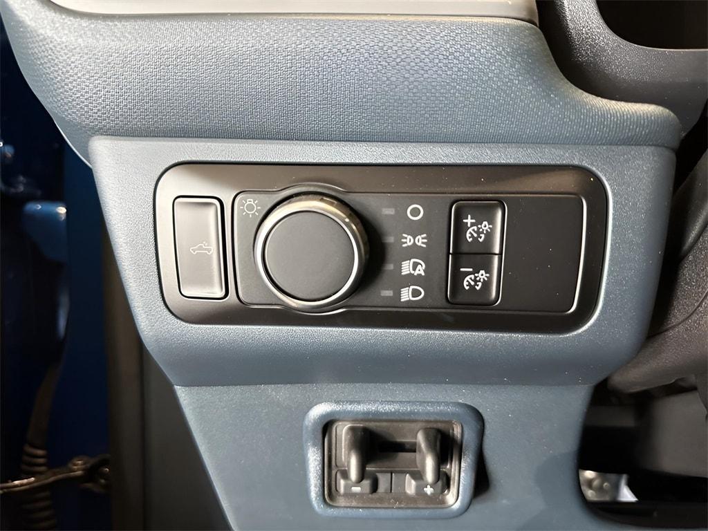 new 2025 Ford Maverick car, priced at $33,979