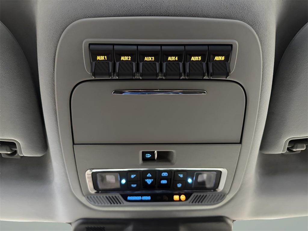 used 2023 Ford F-350 car