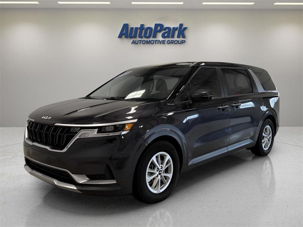 used 2022 Kia Carnival car, priced at $26,995