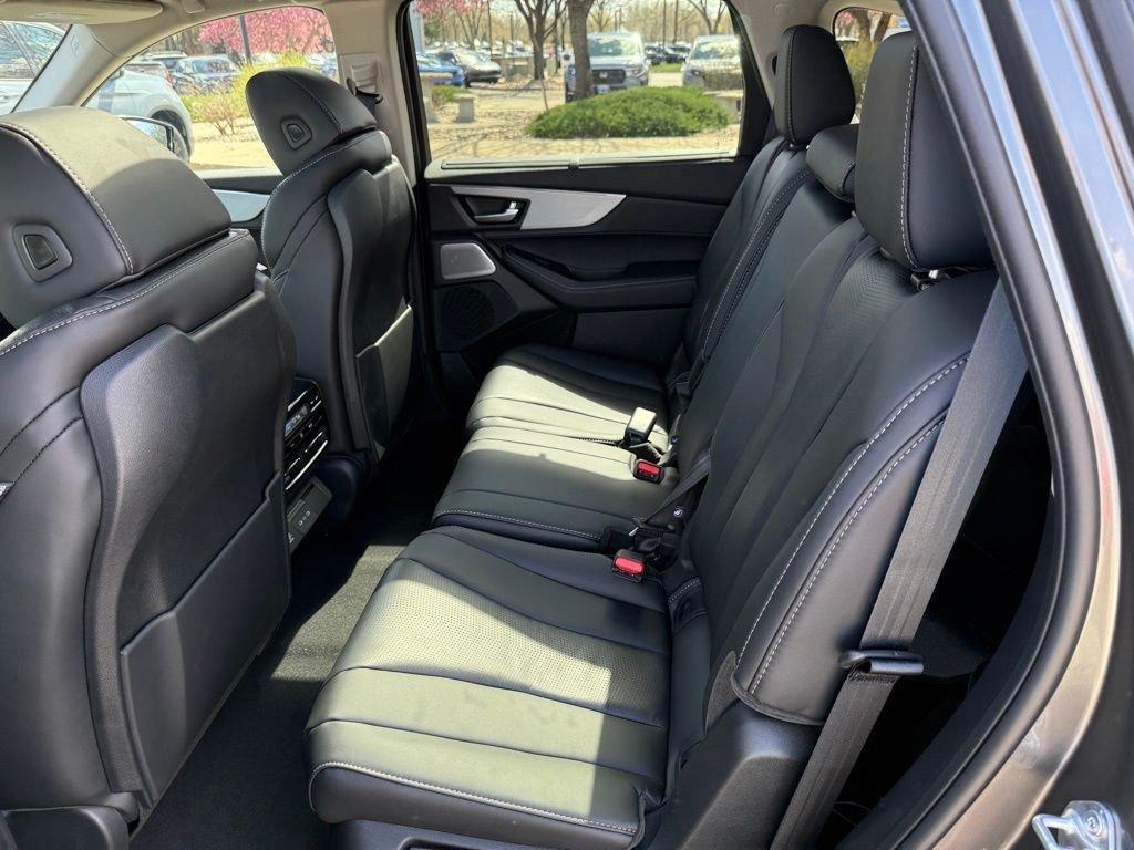 new 2026 Acura MDX car, priced at $61,450