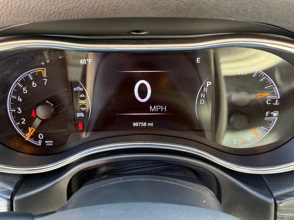 used 2019 Jeep Grand Cherokee car, priced at $17,992