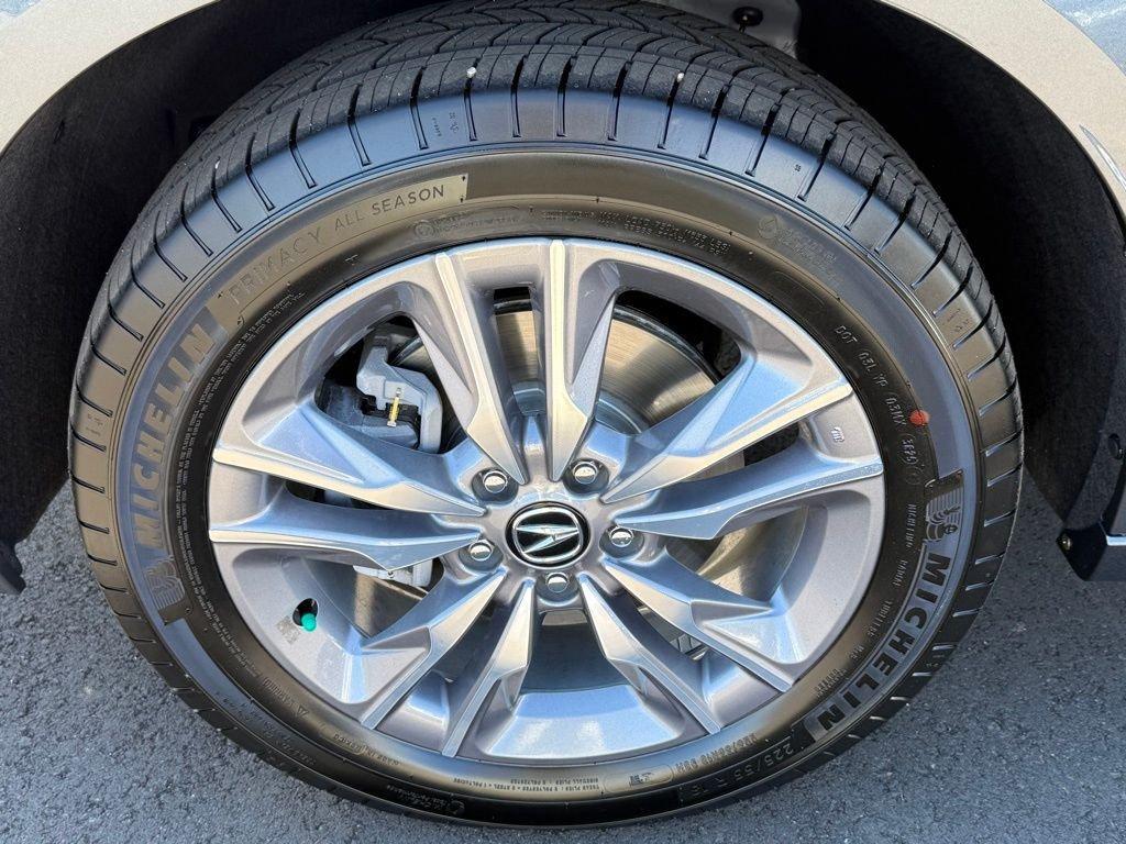 used 2025 Acura ADX car, priced at $33,990