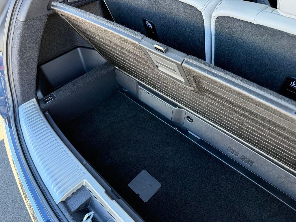 new 2026 Acura MDX car, priced at $68,350