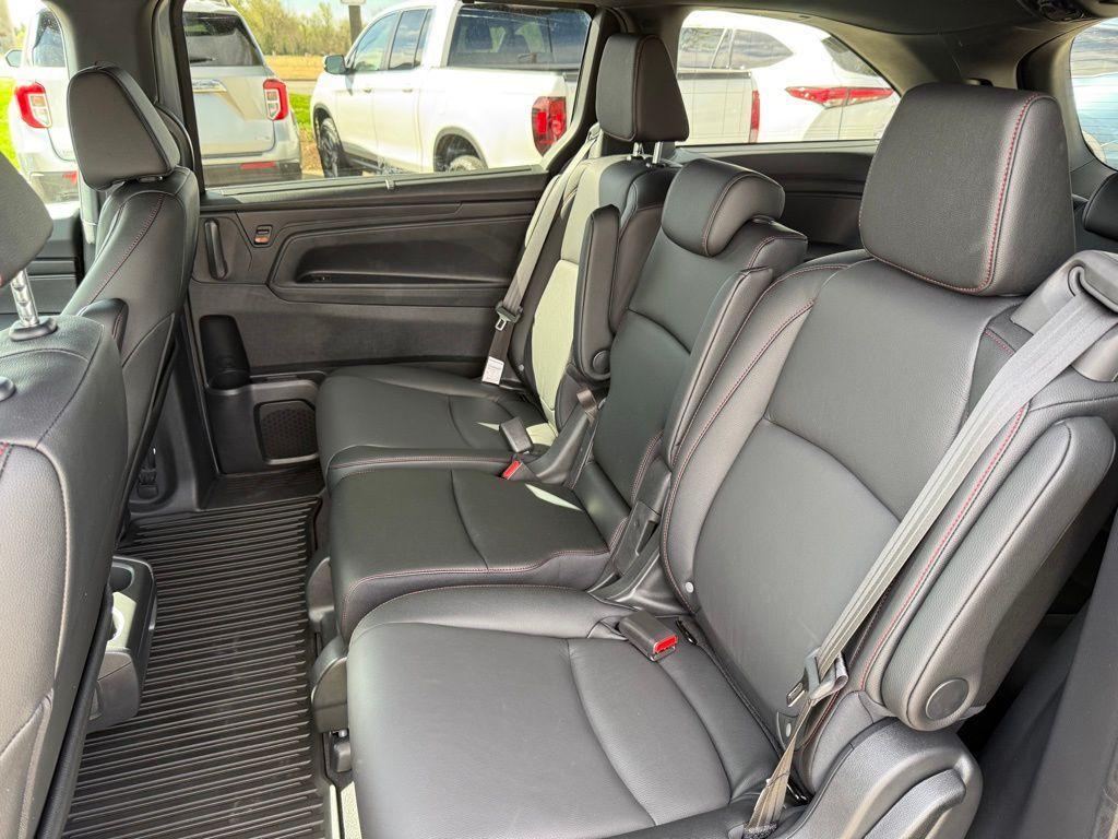 used 2026 Honda Odyssey car, priced at $42,992