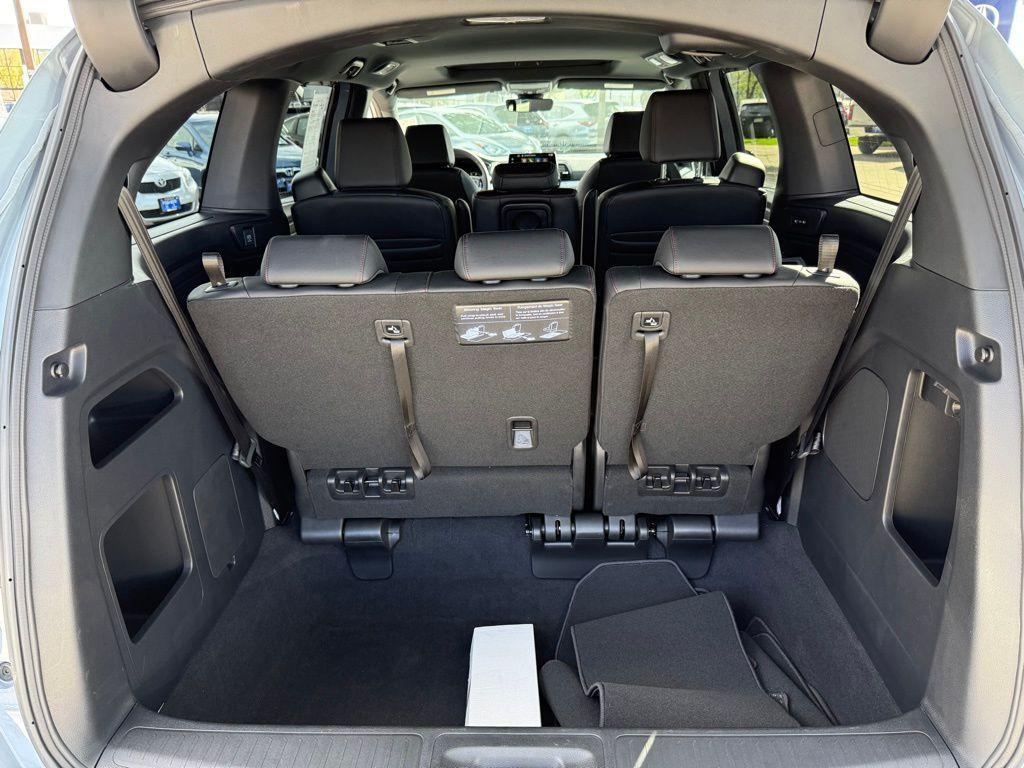 used 2026 Honda Odyssey car, priced at $42,992