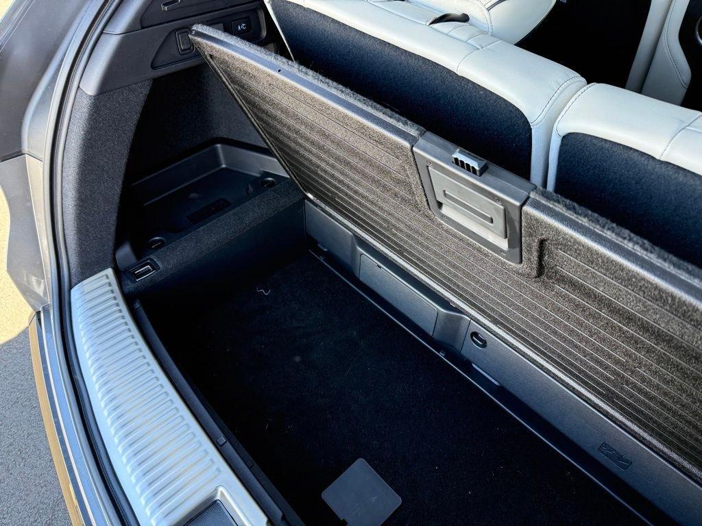 new 2026 Acura MDX car, priced at $77,900