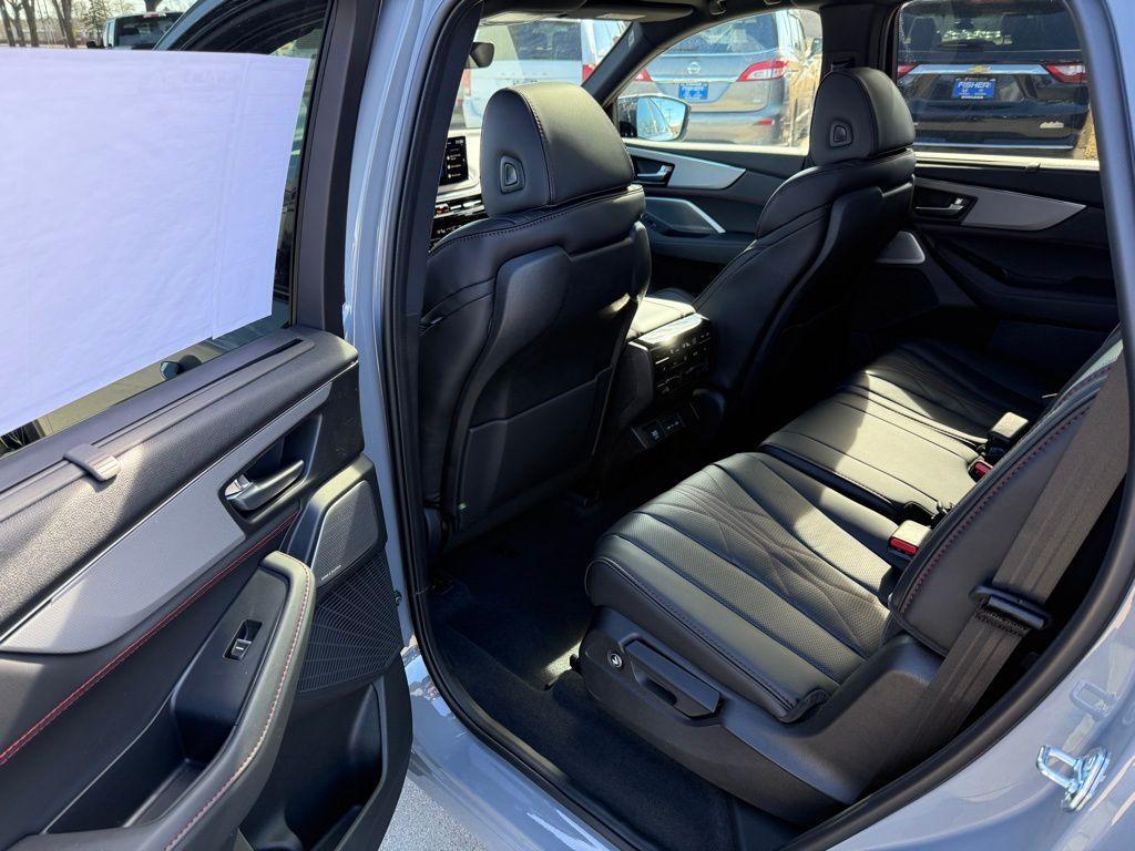 new 2026 Acura MDX car, priced at $70,950