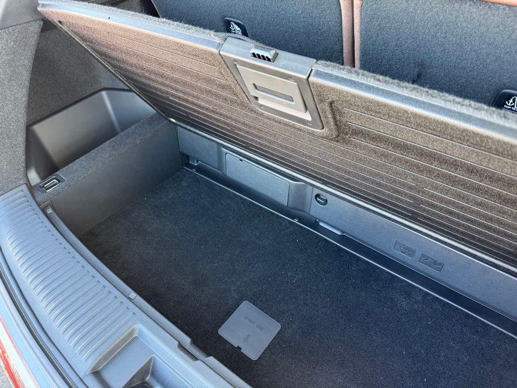 new 2026 Acura MDX car, priced at $58,000