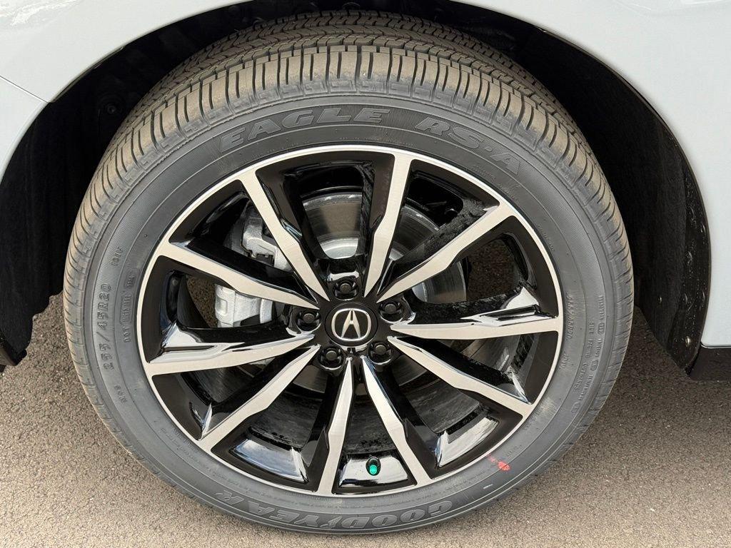 new 2026 Acura RDX car, priced at $56,900