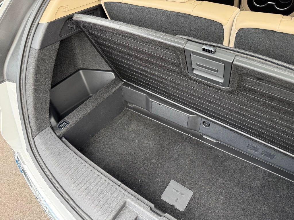 new 2026 Acura MDX car, priced at $61,450