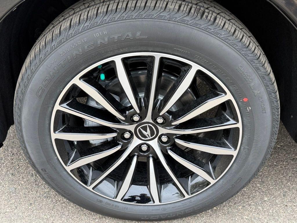 new 2026 Acura RDX car, priced at $54,900