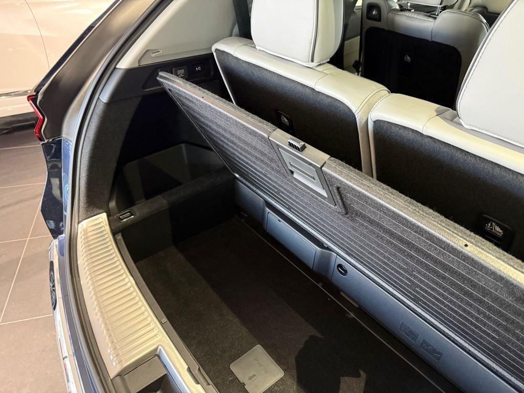 new 2026 Acura MDX car, priced at $68,350