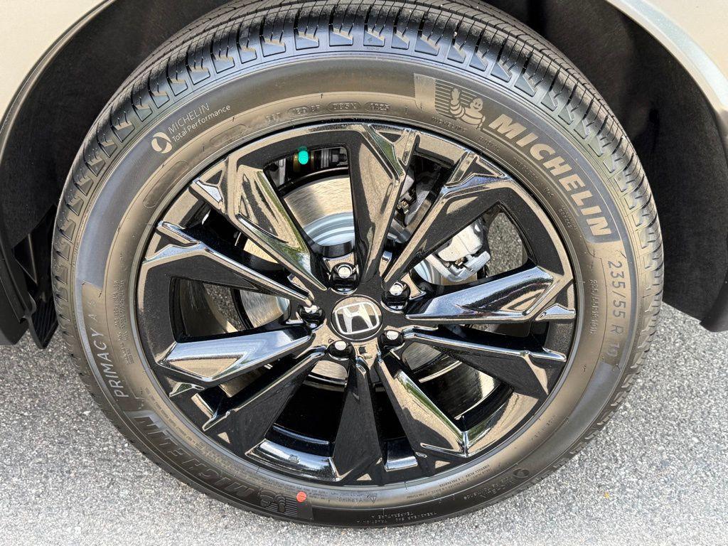 used 2026 Honda CR-V Hybrid car, priced at $41,990