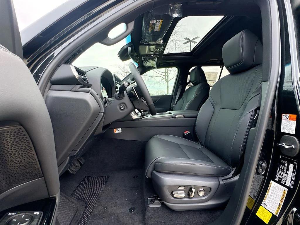 new 2026 Lexus LX 600 car, priced at $114,931