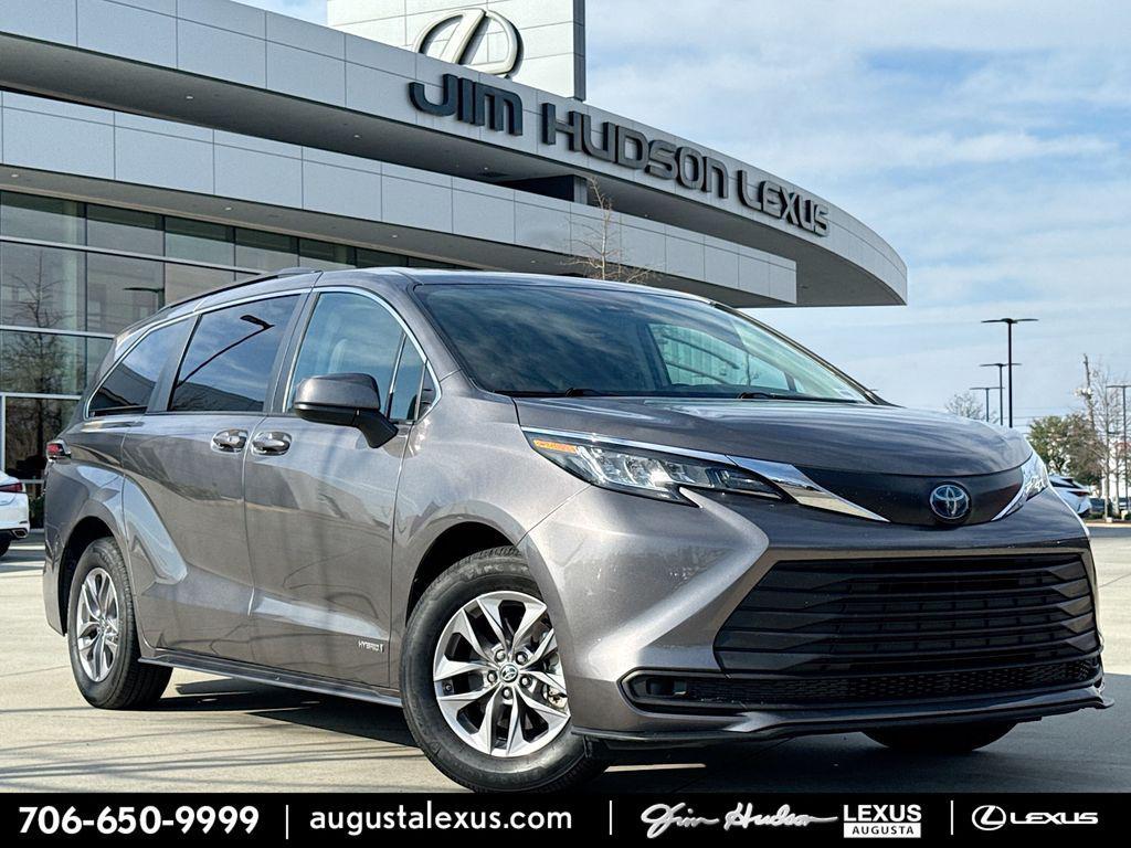 used 2021 Toyota Sienna car, priced at $36,219
