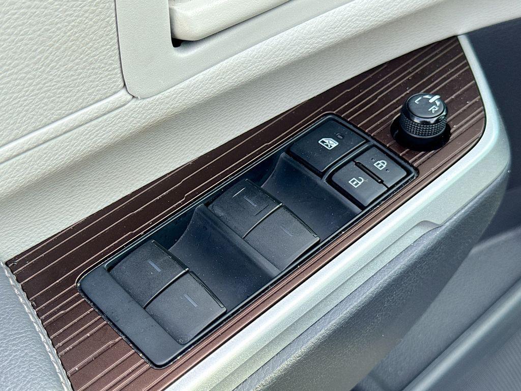 used 2021 Toyota Sienna car, priced at $36,219