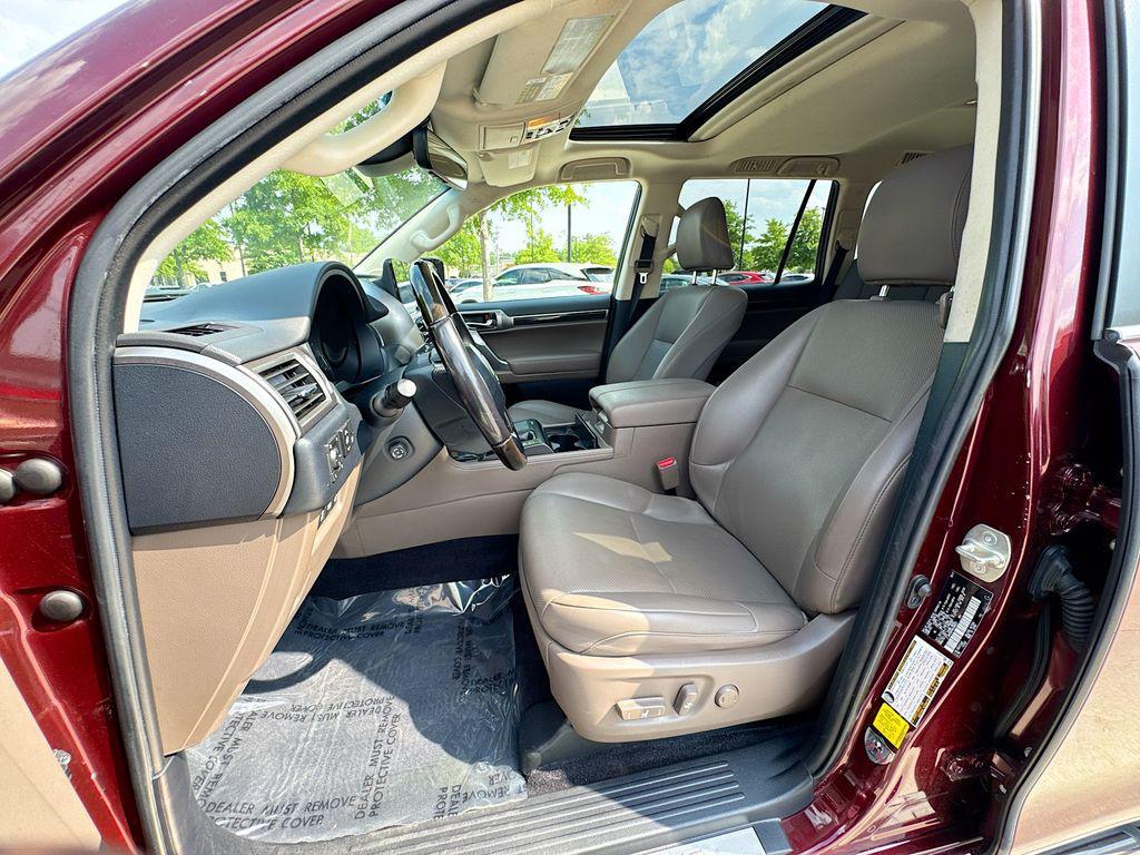 used 2022 Lexus GX 460 car, priced at $41,738