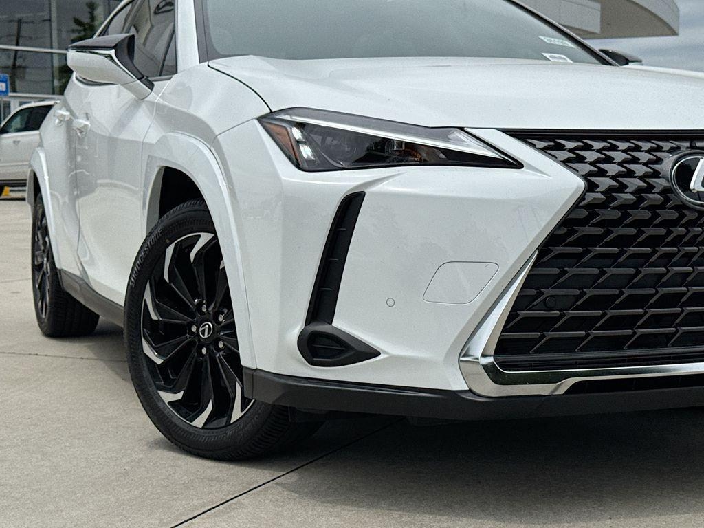 new 2026 Lexus UX 300h car, priced at $47,080