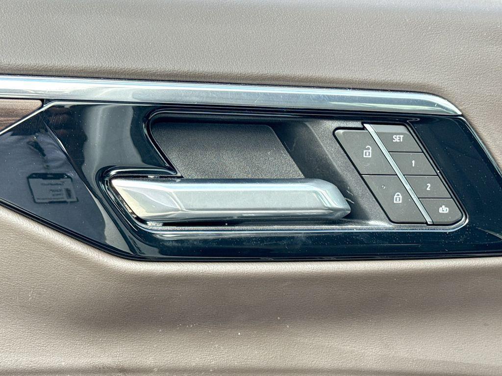 used 2025 Chevrolet Tahoe car, priced at $65,114