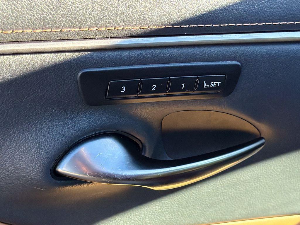 used 2023 Lexus ES 350 car, priced at $41,719